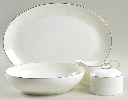 Beatrice 5 Piece Hostess Set