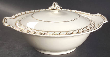 Belmont Round Covered Vegetable