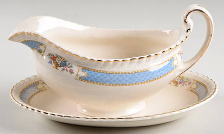 Belvedere Gravy Boat & Underplate/Relish