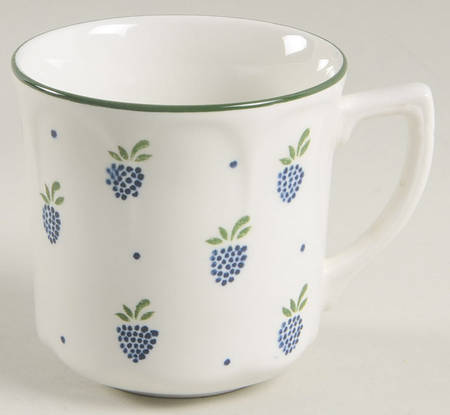 Berries Flat Cup