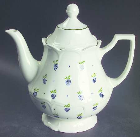 Berries Teapot & Lid