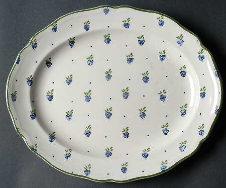 Berries 11" Oval Serving Platter