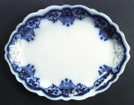 The Blue Danube 15" Oval Serving Platter