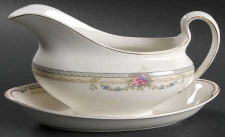 The Bombay Gravy Boat & Underplate/Relish