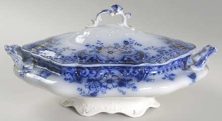 Brooklyn Flow Blue Oval Covered Vegetable