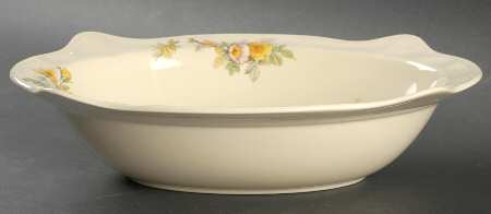 Buttercup 9" Oval Vegetable Bowl