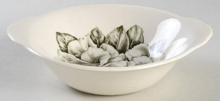 Camellia Green Lugged Cereal Bowl