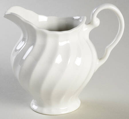 Canterbury (Bone China) Creamer