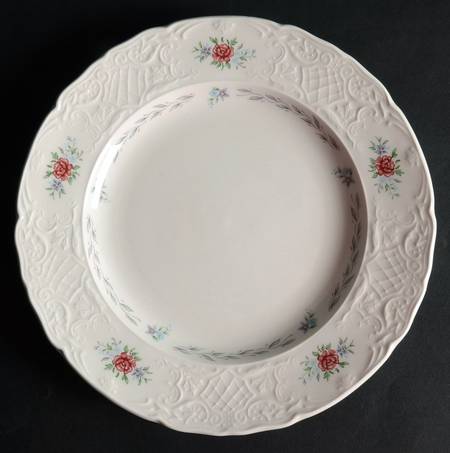 Caroline Salad Plate