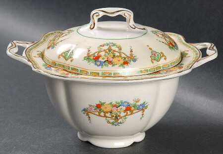 The Cavendish Sugar Bowl & Lid