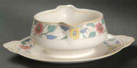 Chamonix Gravy Boat with Attached Underplate
