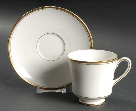 Claridge (Cambridge Line) Footed Cup & Saucer Set