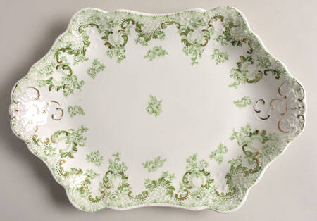 Cloverly Green (Gold Accent, No Trim) 13" Oval Serving Platter