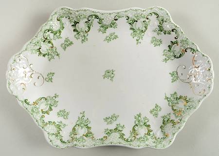 Cloverly Green (Gold Accent, No Trim) 11" Oval Serving Platter