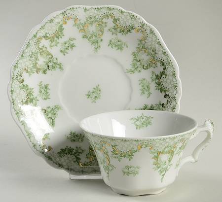 Cloverly Green (Gold Accent, No Trim) Flat Cup & Saucer Set