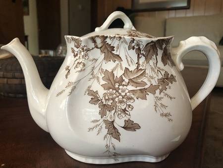 Columbia Teapot & Lid