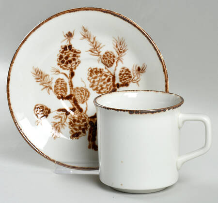 Conifer Flat Cup & Saucer Set