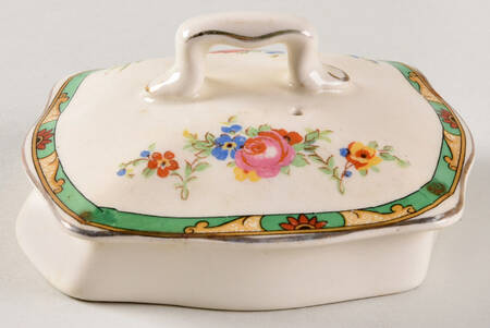 Connaught, The Lid for Teapot