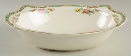 Connaught, The 9" Oval Vegetable Bowl