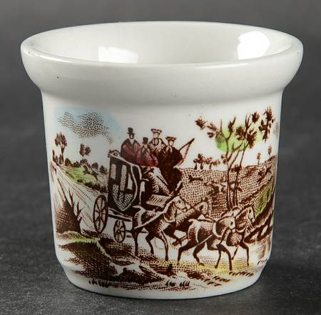 Coaching Scenes Brown Multicolor Single Egg Cup