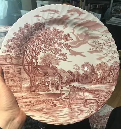 Cotswold Pink 12" Chop Plate (Round Platter)