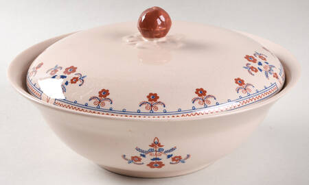 Danube Round Covered Vegetable