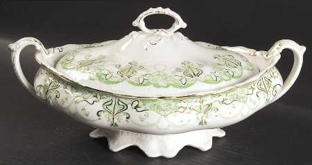 Dartmouth Green Oval Covered Vegetable