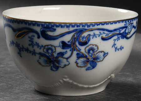 Delmonte (Flow Blue, Gold Accent) Cranberry Bowl