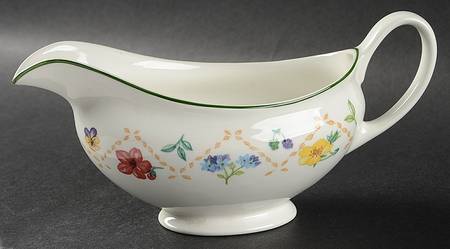 Diamond Flowers Gravy Boat by Johnson Brothers