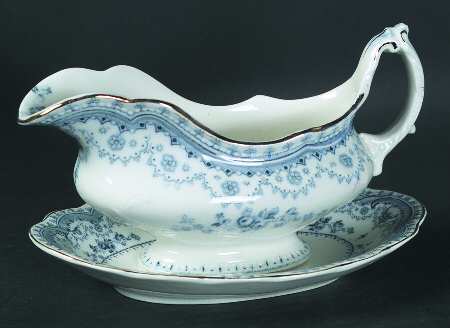 Dorothy (Blue Transfer, Gold Trim) Gravy Boat & Underplate