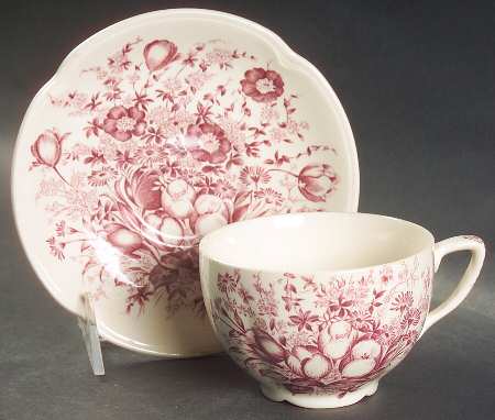 Dover Mulberry Flat Cup & Saucer Set