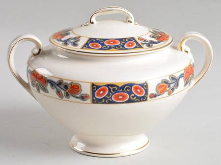Dudley Sugar Bowl & Lid