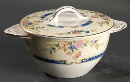 Eastbourne (Pareek) Sugar Bowl & Lid