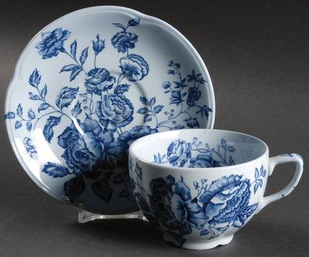 Elizabeth Blue (Blue Background) Flat Cup & Saucer Set