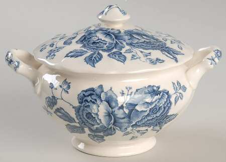 Elizabeth Blue (White Background) Sugar Bowl & Lid