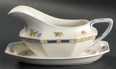 The Ellerton Gravy Boat & Underplate