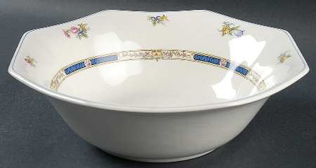 The Ellerton 9" Round Vegetable Bowl