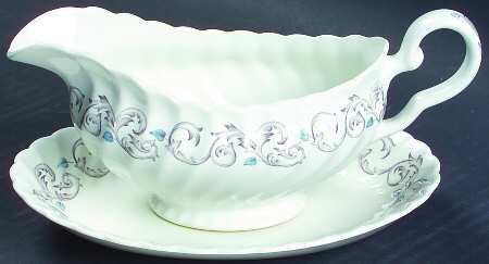 Encore Gravy Boat & Underplate/Relish