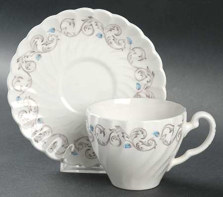 Encore Flat Cup & Saucer Set