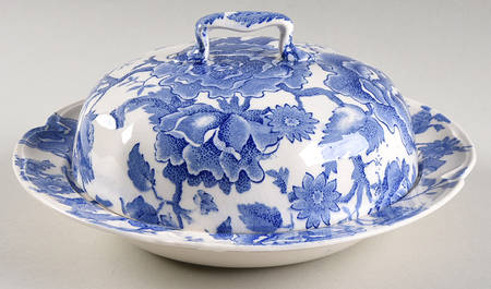 English Chippendale Blue Round Covered Butter