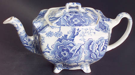 English Chippendale Blue Teapot & Lid