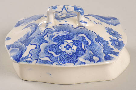 English Chippendale Blue Lid for Teapot