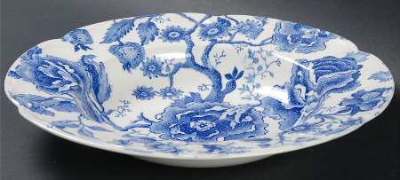 English Chippendale Blue Rim Soup Bowl