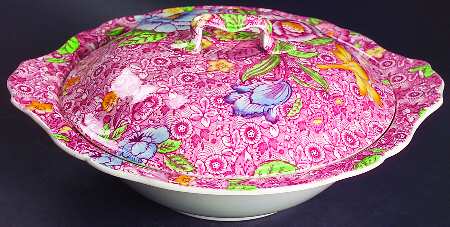 English Countryside Pink Multicolor Round Covered Vegetable
