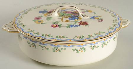 Fantasio Round Covered Vegetable