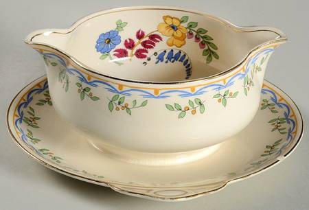Fantasio Gravy Boat with Attached Underplate