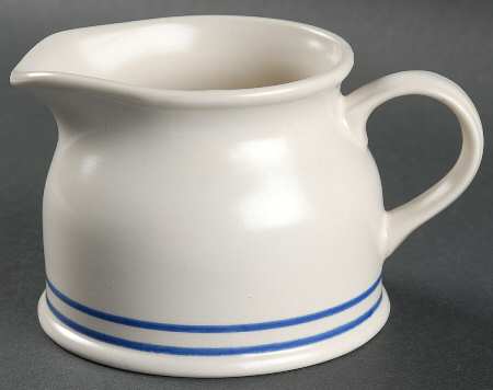 Finlandia Blue Creamer
