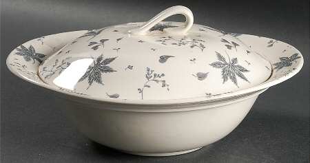 Floating Leaves Gray Round Covered Vegetable