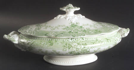 The Florentine Green (Gold Trim) Oval Covered Vegetable