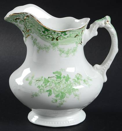 The Florentine Green (Gold Trim) 16 Oz Pitcher